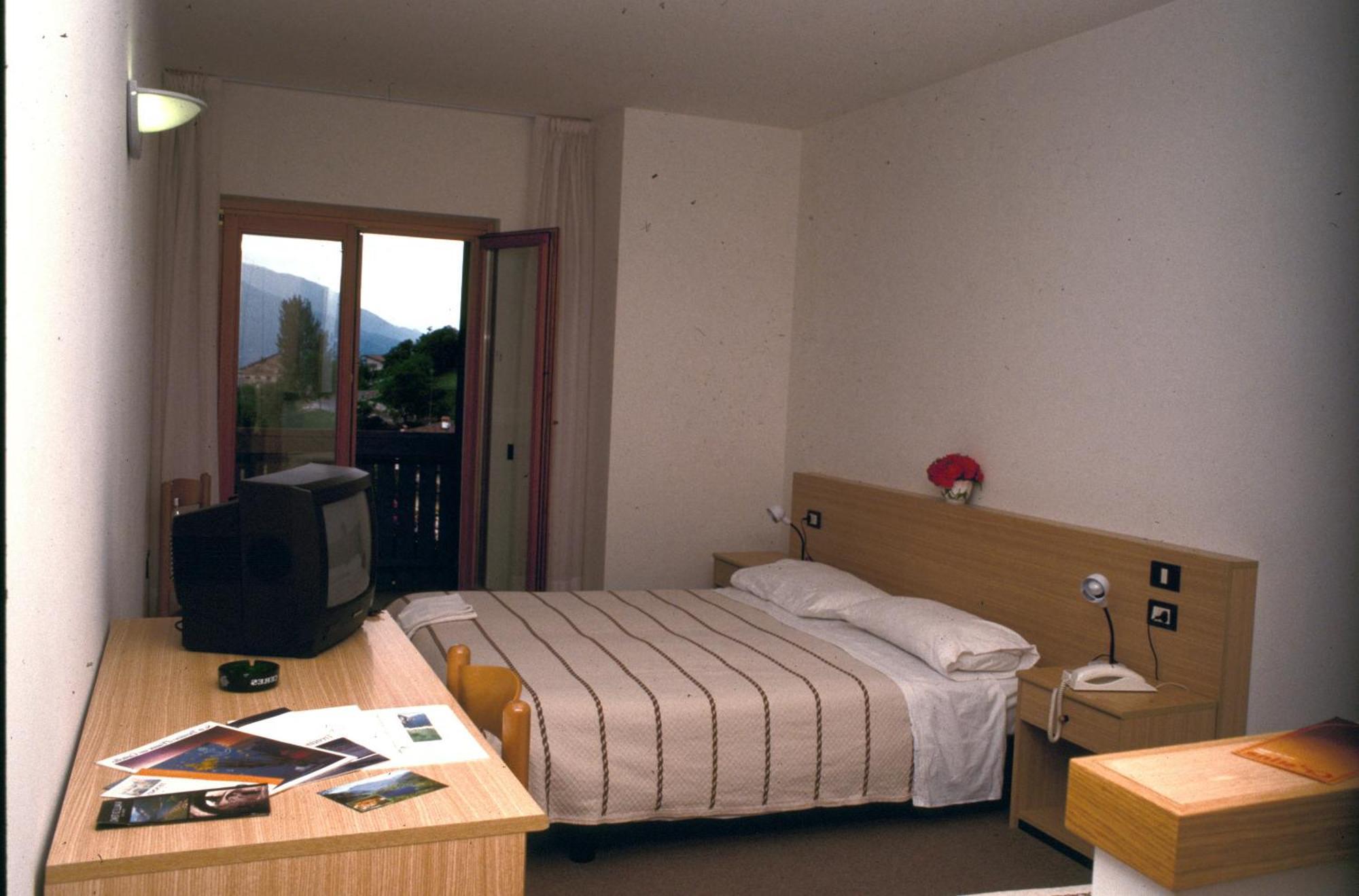 Hotel Cristina Tenno Oda fotoğraf