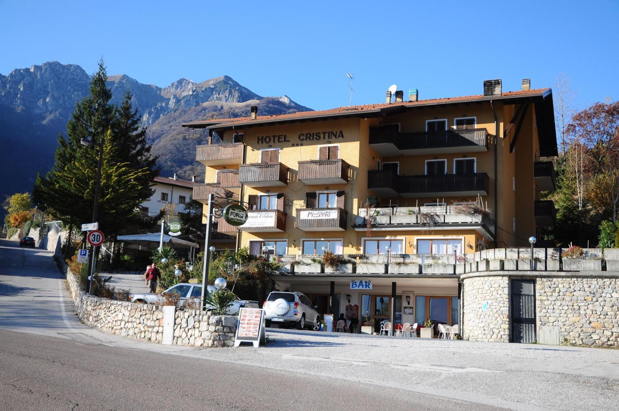 Hotel Cristina Tenno Dış mekan fotoğraf
